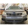 Image 5 : PARKSVILLE - 2010 SUBARU FORESTER SILVER 135966 KMS - P806297