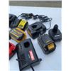 Image 4 : 614 -- BATTERY & CHARGER LOT