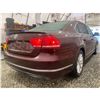 Image 14 : PARKSVILLE - 2013 VOLKSWAGEN PASSAT RED 159556 KMS - D075125