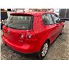 Image 15 : PARKSVILLE - 2007 VOLKSWAGEN RABBIT RED  127268 KMS - D184984