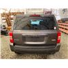 Image 18 : PARKSVILLE - 2014 JEEP PATRIOT GREY 250242 KMS - B855175