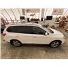 Image 13 : PARKSVILLE - 2014 NISSAN PATHFINDER WHITE 200264 KMS - D668468