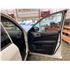 Image 37 : PARKSVILLE - 2014 NISSAN PATHFINDER WHITE 200264 KMS - D668468