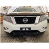 Image 5 : PARKSVILLE - 2014 NISSAN PATHFINDER WHITE 200264 KMS - D668468