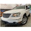Image 1 : PARKSVILLE - 2005 CHRYSLER PACIFICA WHITE 223163 KMS - D669262