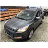 Image 4 : PARKSVILLE - 2016 FORD ESCAPE GREY 172234 KMS - DB76610