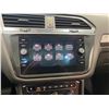 Image 54 : PARKSVILLE - 2018 VOLKSWAGEN TIGUAN WHITE 201195 KMS - D004813