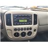 Image 52 : PARKSVILLE - 2005 FORD ESCAPE, GREY, 226312 KMS, FOUR WHEEL DRIVE. - DD66169