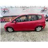 Image 23 : PARKSVILLE - 2008 HONDA FIT RED 187586 KMS - B800933