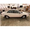 Image 12 : PARKSVILLE - 2001 BUICK CENTURY WHITE 141057 KMS - B192535