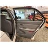 Image 41 : PARKSVILLE - 2001 BUICK CENTURY WHITE 141057 KMS - B192535