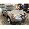 Image 9 : PARKSVILLE - 2010 SUBARU FORESTER SILVER 135966 MILES - P806297