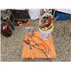 Image 2 : 622 -- 2 BOW SAWS, LOPPING SHEAR AND MORE