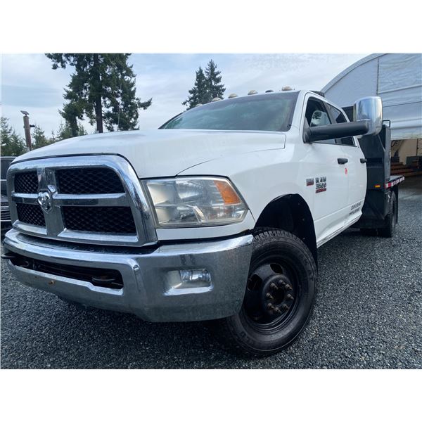 PARKSVILLE - 2014 RAM 3500 WHITE  242077 KMS - D191148