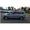 Image 16 : DUNCAN - 2015 CHRYSLER TOWN AND COUNTRY SILVER 198394 KMS - J519666