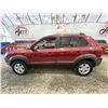 Image 23 : PARKSVILLE - 2007 HYUNDAI TUCSON RED 249595 KMS - B594539