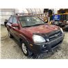 Image 9 : PARKSVILLE - 2007 HYUNDAI TUCSON RED 249595 KMS - B594539