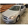 Image 4 : PARKSVILLE - 2013 CHEVROLET MALIBU SILVER 164566 KMS - D126922