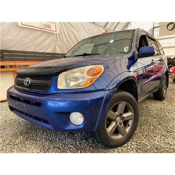 PARKSVILLE - 2005 TOYOTA RAV4 BLUE  486128 KMS - B043628