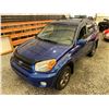 Image 4 : PARKSVILLE - 2005 TOYOTA RAV4 BLUE  486128 KMS - B043628