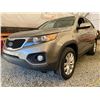 Image 2 : PARKSVILLE - 2011 KIA SORENTO GREY 332537 KMS - B045732