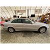 Image 11 : PARKSVILLE - 2007 MERCEDES  E CLASS  SILVER 232527 KMS - D216926