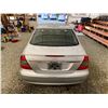 Image 19 : PARKSVILLE - 2007 MERCEDES  E CLASS  SILVER 232527 KMS - D216926