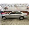 Image 23 : PARKSVILLE - 2007 MERCEDES  E CLASS  SILVER 232527 KMS - D216926