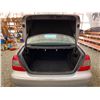 Image 43 : PARKSVILLE - 2007 MERCEDES  E CLASS  SILVER 232527 KMS - D216926