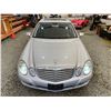 Image 7 : PARKSVILLE - 2007 MERCEDES  E CLASS  SILVER 232527 KMS - D216926