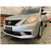 Image 2 : PARKSVILLE - 2012 NISSAN VERSA SILVER 96954 KMS  - J885946