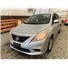 Image 3 : PARKSVILLE - 2012 NISSAN VERSA SILVER 96954 KMS  - J885946