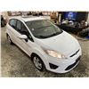 Image 10 : PARKSVILLE - 2013 FORD FIESTA WHITE 114005 KMS - J216209