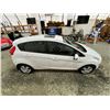 Image 13 : PARKSVILLE - 2013 FORD FIESTA WHITE 114005 KMS - J216209