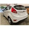 Image 20 : PARKSVILLE - 2013 FORD FIESTA WHITE 114005 KMS - J216209
