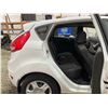 Image 41 : PARKSVILLE - 2013 FORD FIESTA WHITE 114005 KMS - J216209