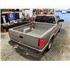 Image 16 : PARKSVILLE - 2003 CHEVROLET S-10 PICKUP GOLD 18718 KMS - P152249