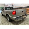 Image 20 : PARKSVILLE - 2003 CHEVROLET S-10 PICKUP GOLD 18718 KMS - P152249