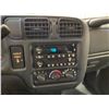 Image 48 : PARKSVILLE - 2003 CHEVROLET S-10 PICKUP GOLD 18718 KMS - P152249