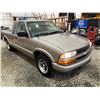 Image 9 : PARKSVILLE - 2003 CHEVROLET S-10 PICKUP GOLD 18718 KMS - P152249