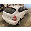 Image 16 : PARKSVILLE - 2010 HYUNDAI ACCENT WHITE 240720 KMS - P156468