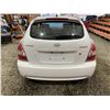 Image 18 : PARKSVILLE - 2010 HYUNDAI ACCENT WHITE 240720 KMS - P156468