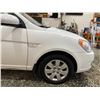 Image 25 : PARKSVILLE - 2010 HYUNDAI ACCENT WHITE 240720 KMS - P156468