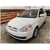 Image 3 : PARKSVILLE - 2010 HYUNDAI ACCENT WHITE 240720 KMS - P156468