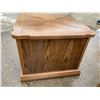 Image 9 : VINTAGE HEXAGONAL COFFEE TABLE AND TWO STORAGE END TABLES - MID-CENTURY MODERN