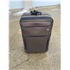 Image 8 : LUGGAGE - SET OF THREE PIECES