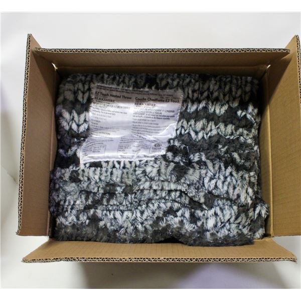 BERKSHIRE HEATED THROW BLANKET