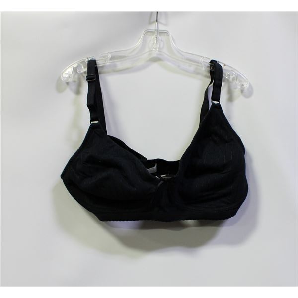 NEW BEAUTYFORM 40C BLACK BRA