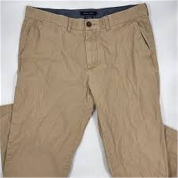 NEW TOMMY HILFIGER CHINO PANTS SIZE 36