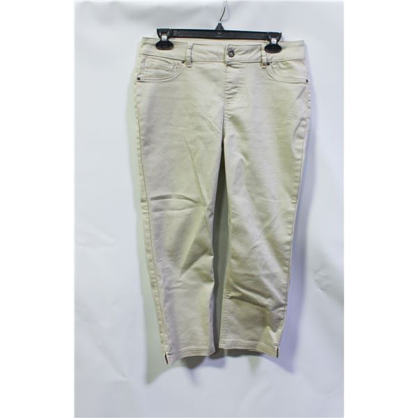 NEW UP! CROP PANTS SIZE 8